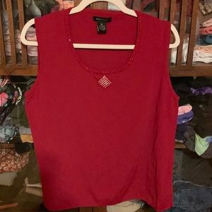 BCBGMaxAzria Red 3X/2X Sleeveless Sparkly Top. Great for the holidays!